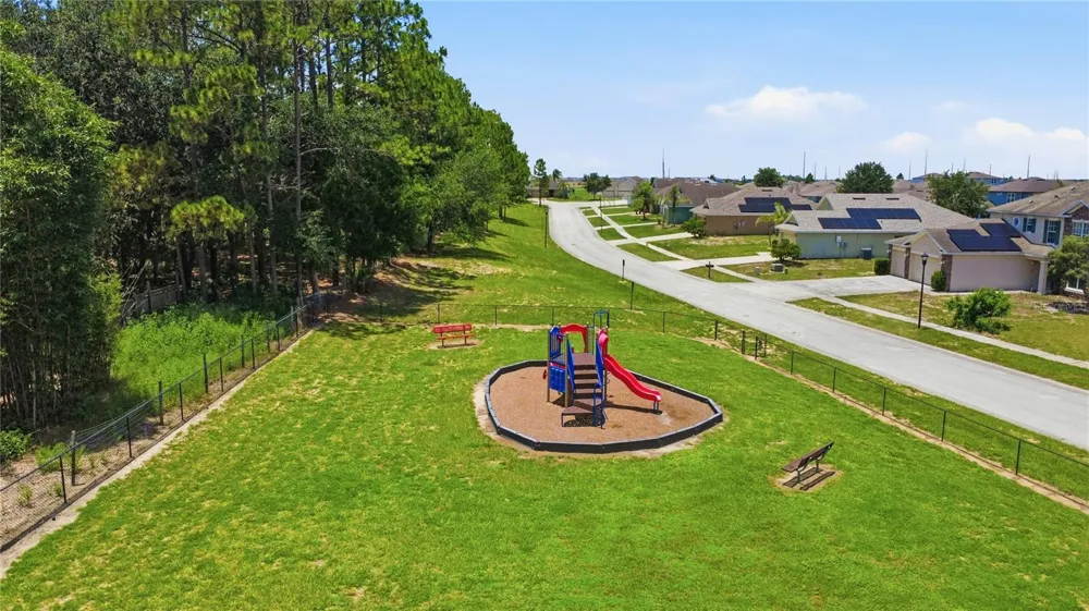 184 ELEUTHERA DRIVE Lake Alfred, FL 33850