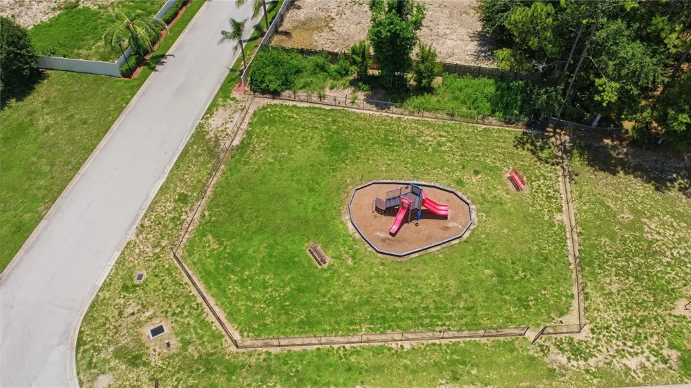 184 ELEUTHERA DRIVE Lake Alfred, FL 33850