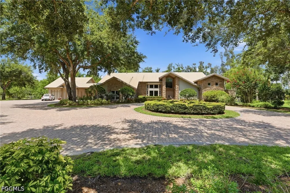 Shamrock Drive Fort Myers, FL 33912