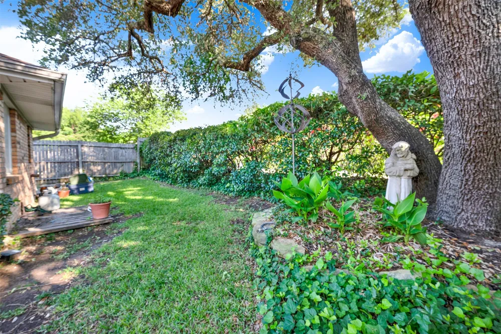1908 Edgewater Drive Plano, TX 75075