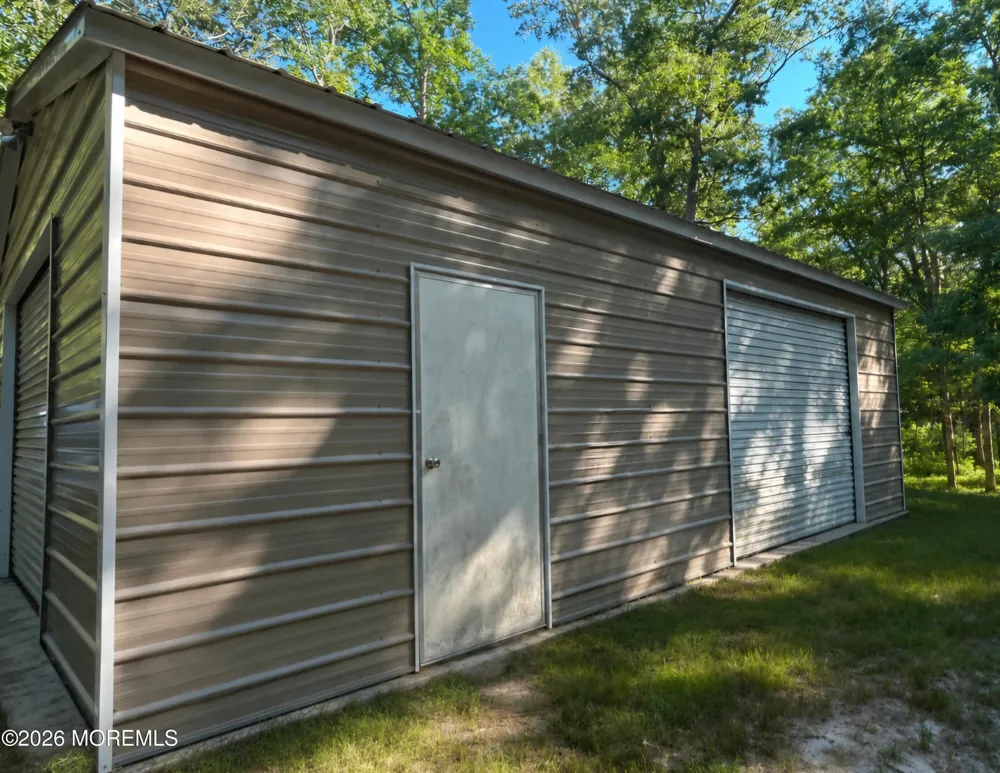 46 Cape May Avenue Dorothy, NJ 08317