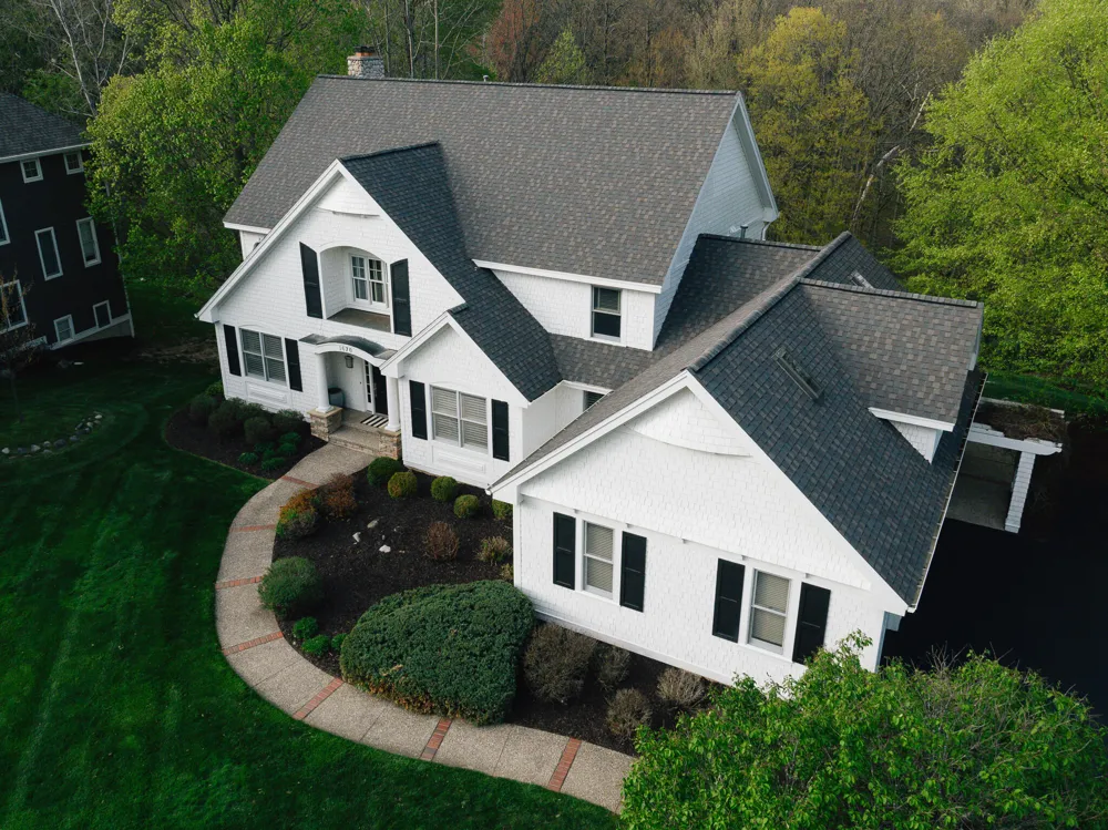 1670 Flowers Crossing Drive NE Grand Rapids Charter Township, MI 49525