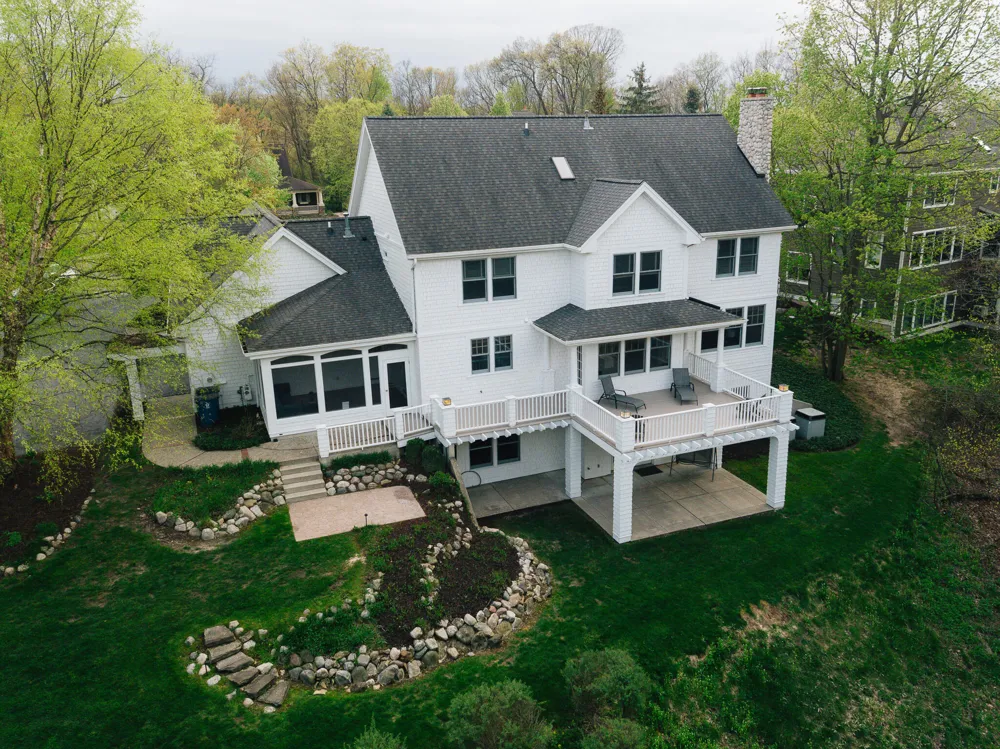 1670 Flowers Crossing Drive NE Grand Rapids Charter Township, MI 49525