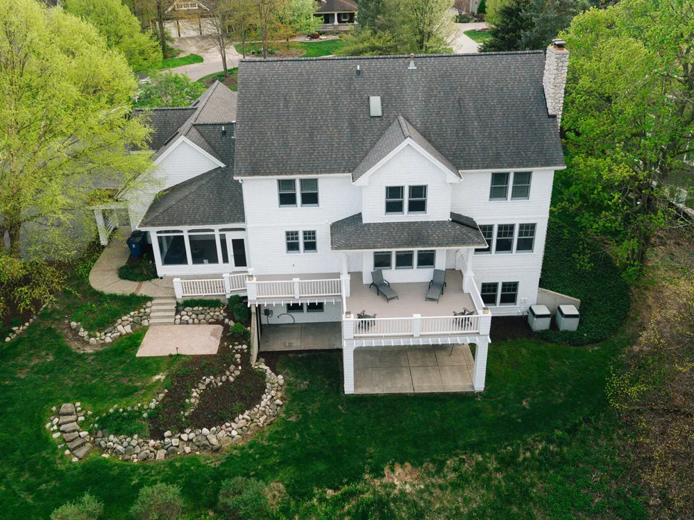 1670 Flowers Crossing Drive NE Grand Rapids Charter Township, MI 49525