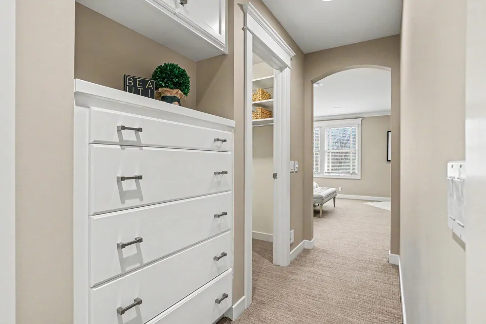 1670 Flowers Crossing Drive NE Grand Rapids Charter Township, MI 49525