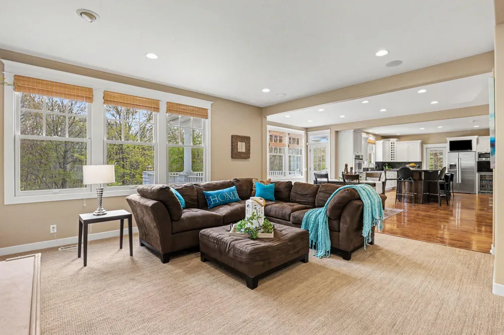 1670 Flowers Crossing Drive NE Grand Rapids Charter Township, MI 49525