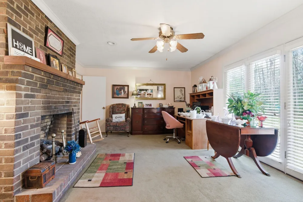 2809 Skyview Dr Centerville, TN 37033