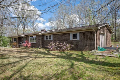 2809 Skyview Dr