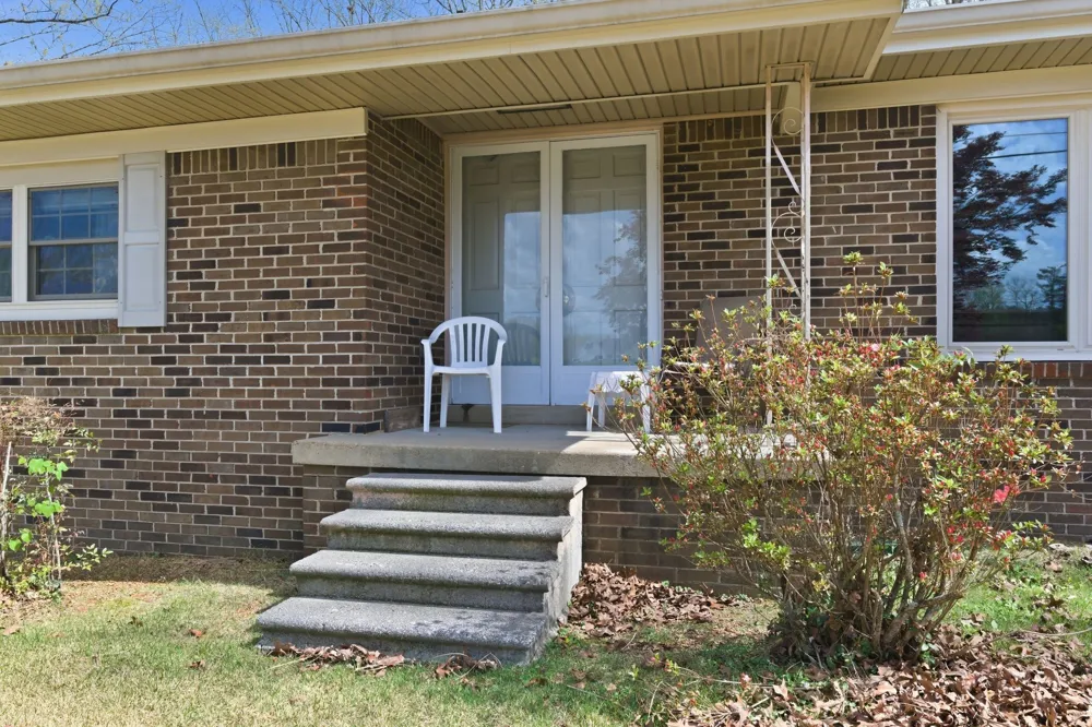 2809 Skyview Dr Centerville, TN 37033