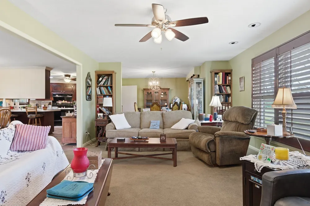 2809 Skyview Dr Centerville, TN 37033