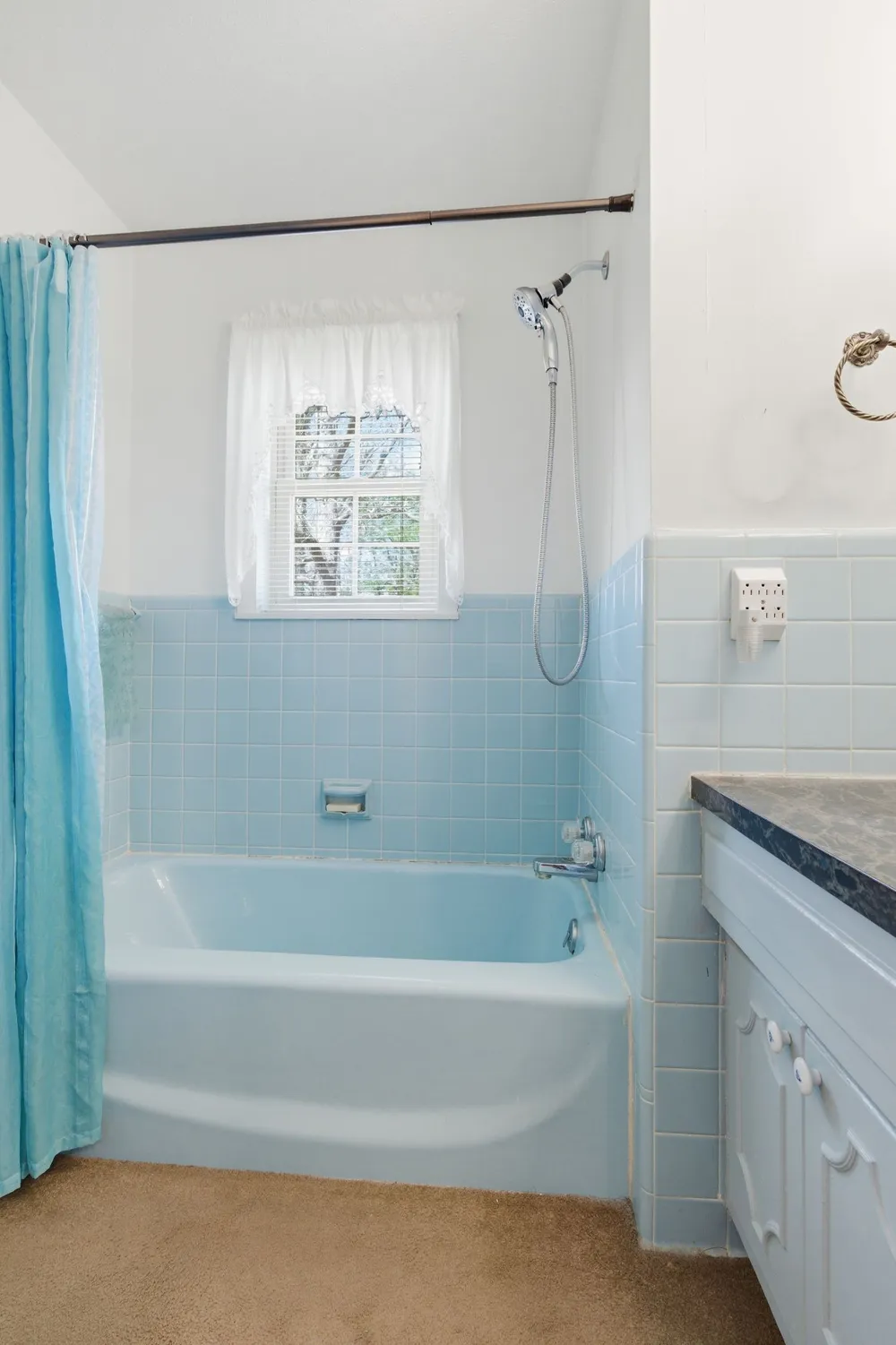 2809 Skyview Dr Centerville, TN 37033