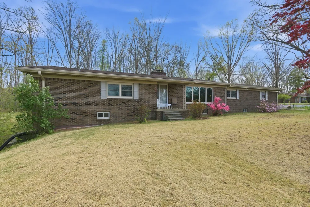 2809 Skyview Dr Centerville, TN 37033