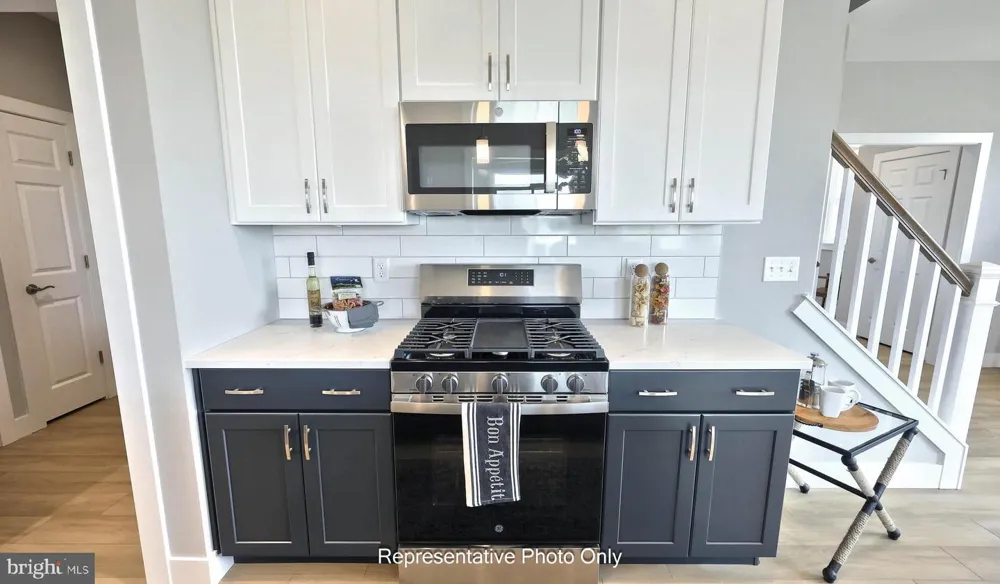 536 STONE GATE BOULEVARD Annville, PA 17003