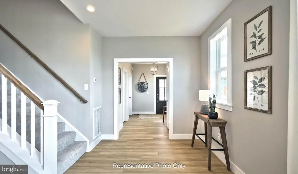 536 STONE GATE BOULEVARD Annville, PA 17003
