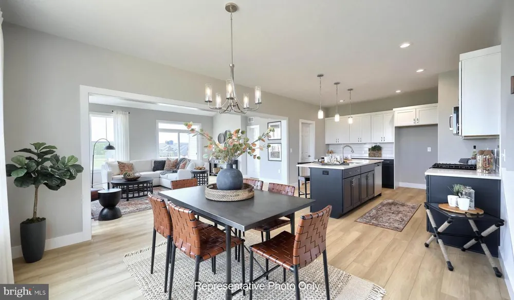 536 STONE GATE BOULEVARD Annville, PA 17003