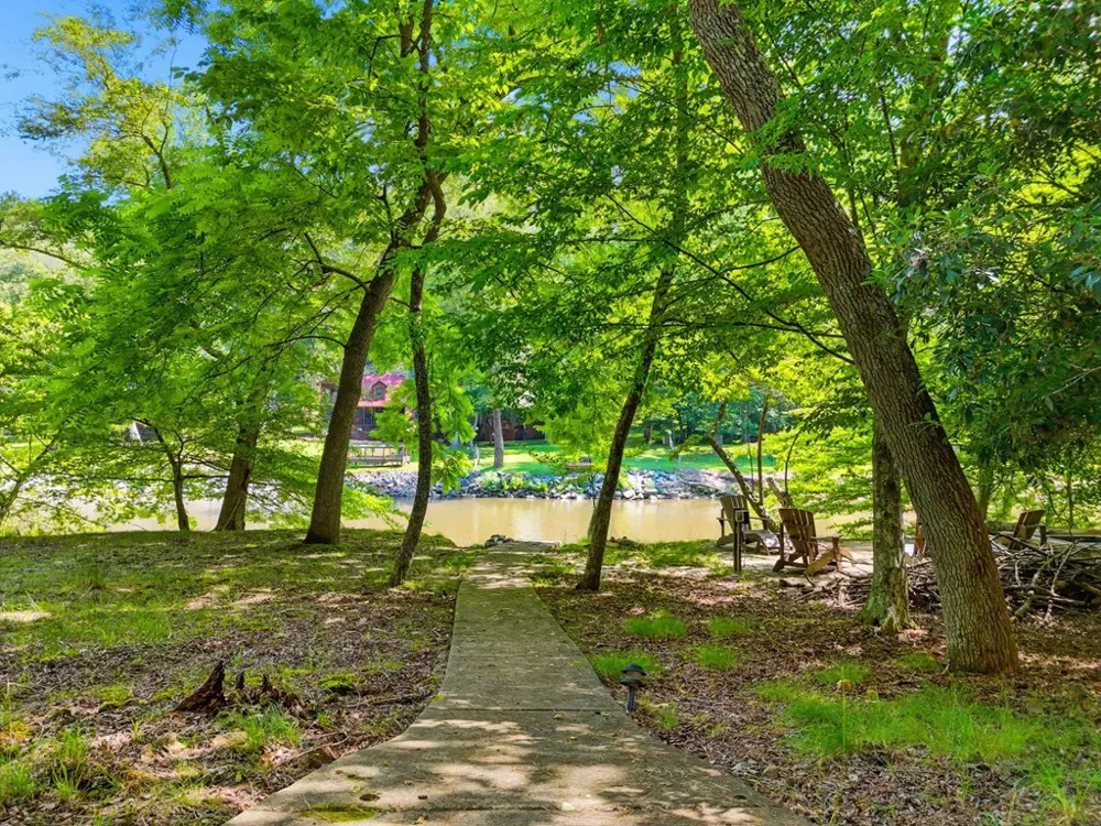 5 W Muller Lane East Ellijay, GA 30540