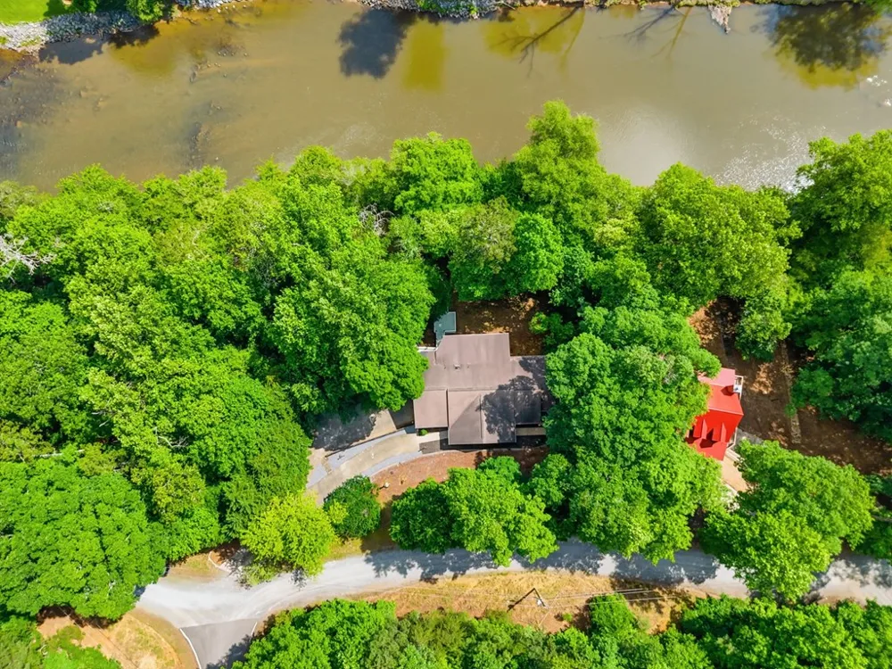5 W Muller Lane East Ellijay, GA 30540