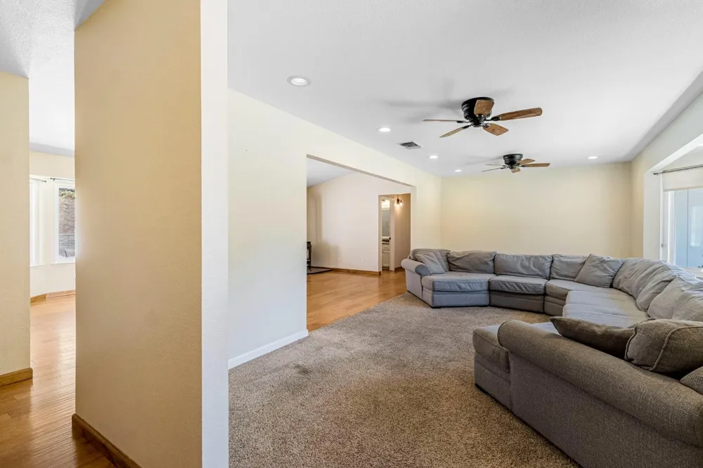 41820 Dillon Circle Ahwahnee, CA 93601