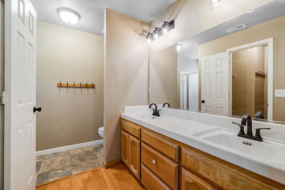 41820 Dillon Circle Ahwahnee, CA 93601