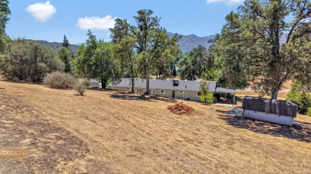 41820 Dillon Circle Ahwahnee, CA 93601