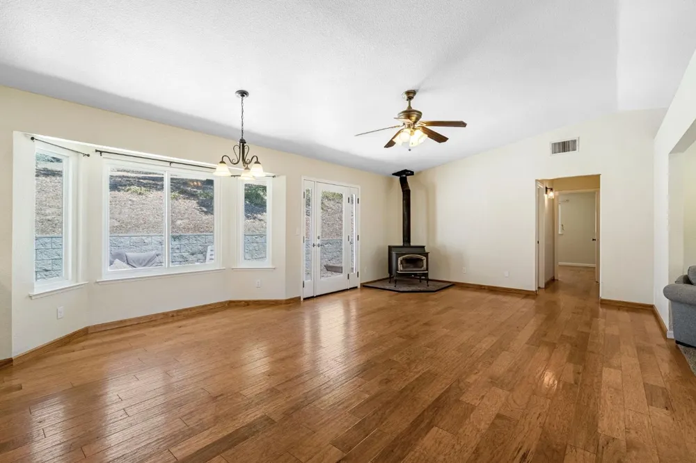41820 Dillon Circle Ahwahnee, CA 93601
