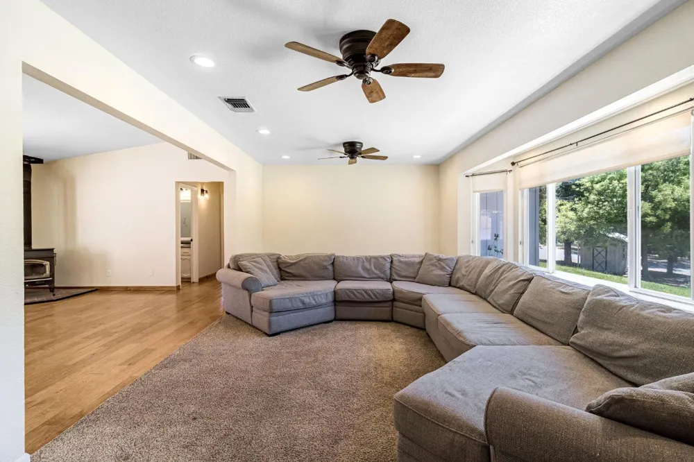 41820 Dillon Circle Ahwahnee, CA 93601