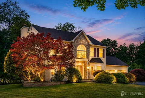 10 Whispering Pines Way