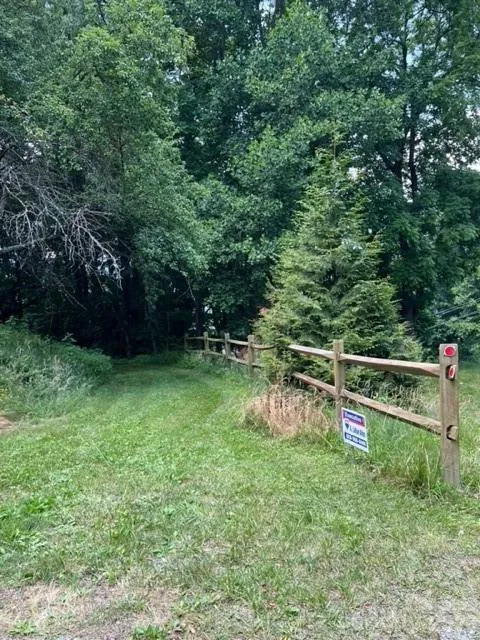 00 Utah Mountain Road Waynesville, NC 28785