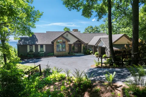 100 Meadow Ridge Drive