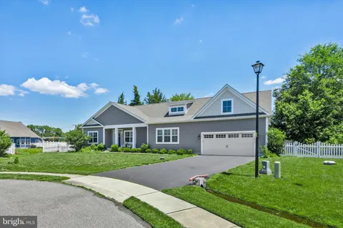 33046 RED FOX COURT