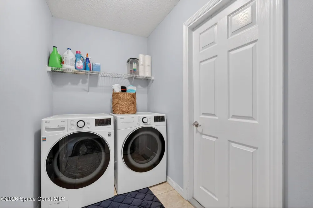 39 Wheeling Lane Palm Coast, FL 32164
