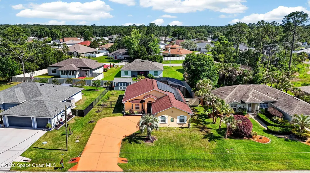 39 Wheeling Lane Palm Coast, FL 32164