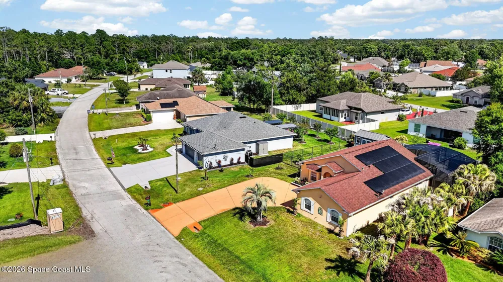 39 Wheeling Lane Palm Coast, FL 32164