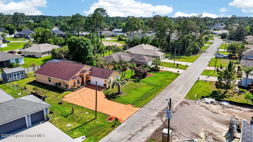 39 Wheeling Lane Palm Coast, FL 32164
