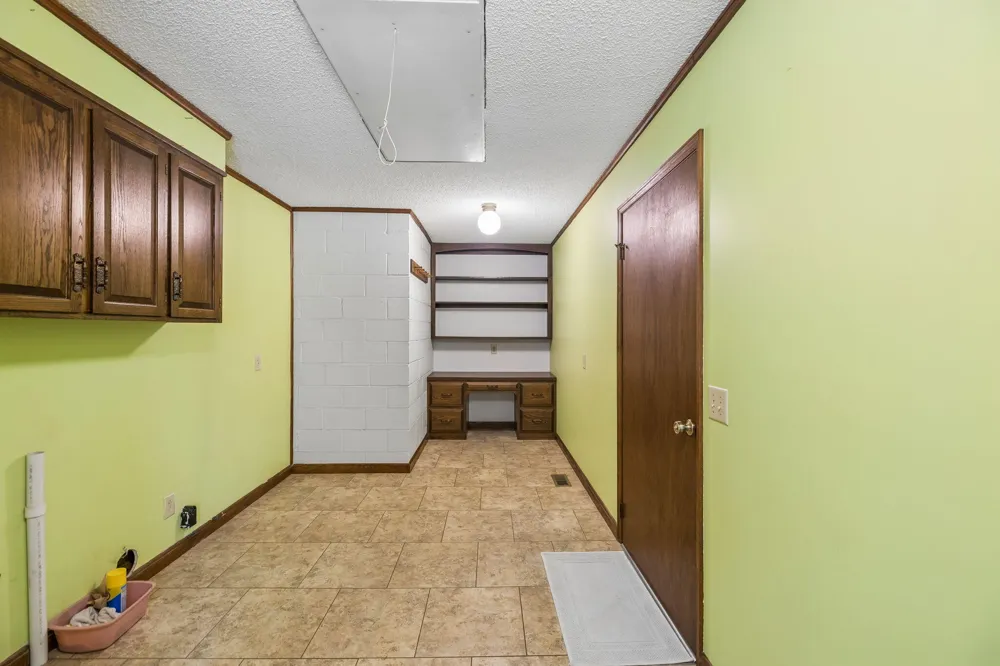 187 Burns Lane Benton, TN 37307