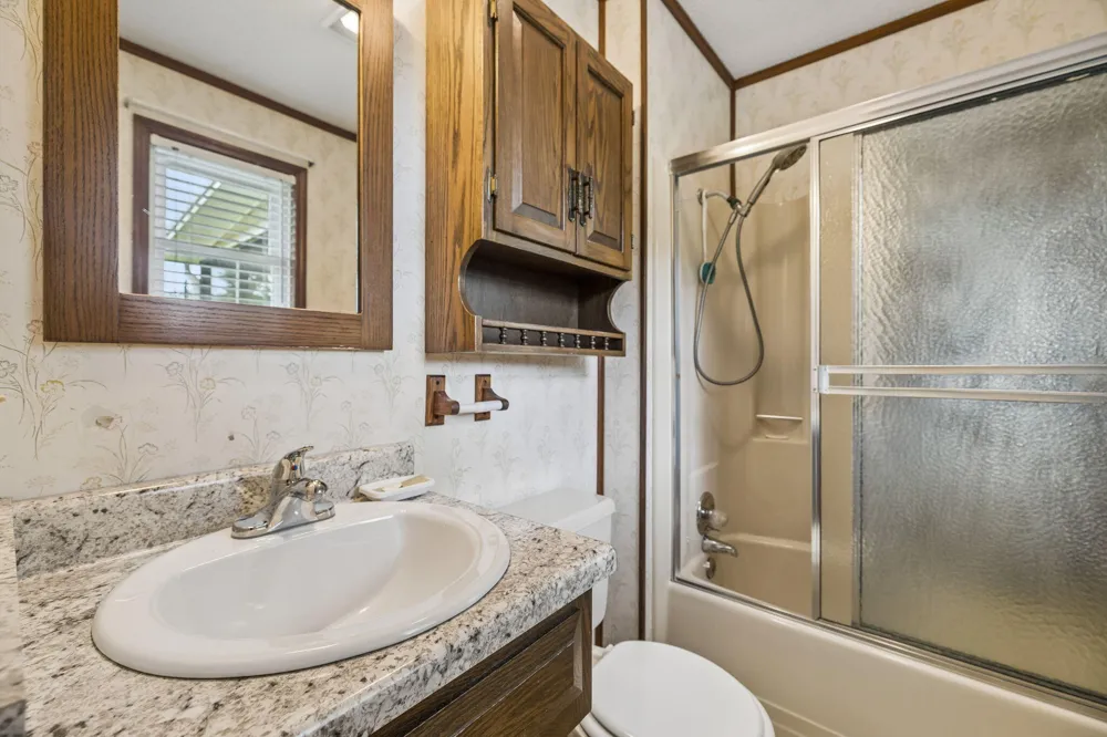 187 Burns Lane Benton, TN 37307