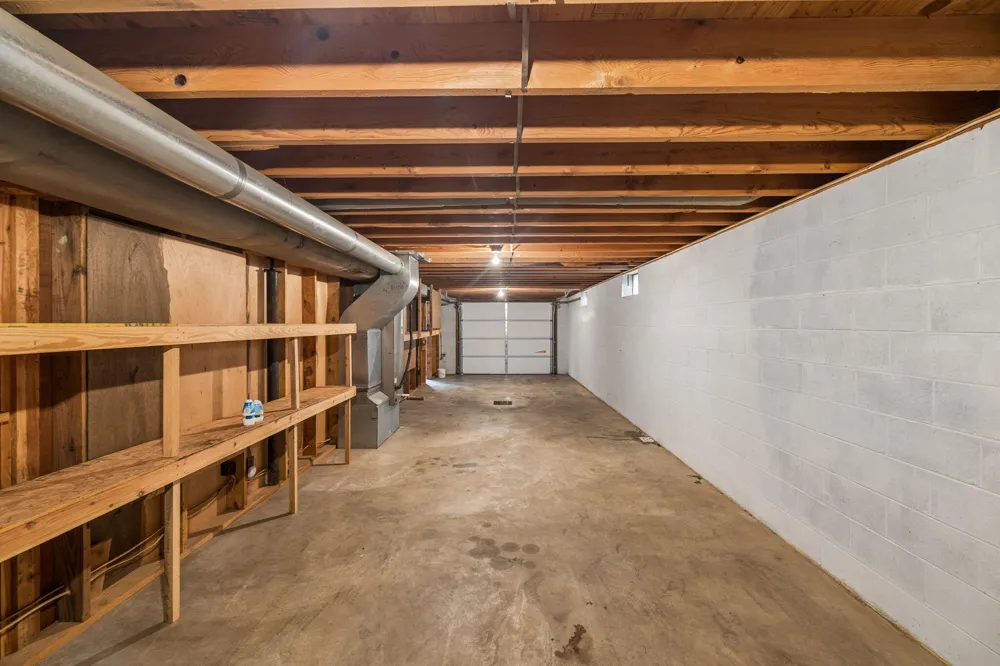 187 Burns Lane Benton, TN 37307