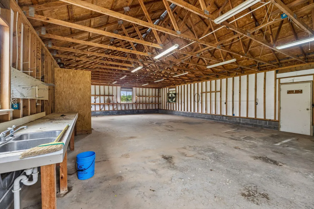 187 Burns Lane Benton, TN 37307