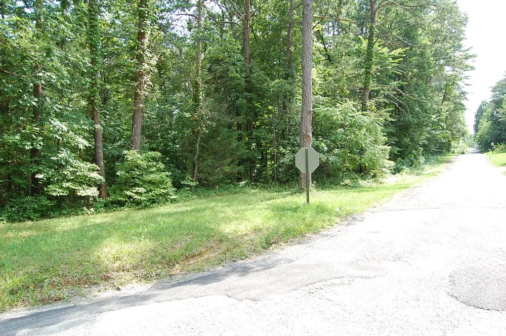 57 Hugh Allison Road Pikeville, TN 37367