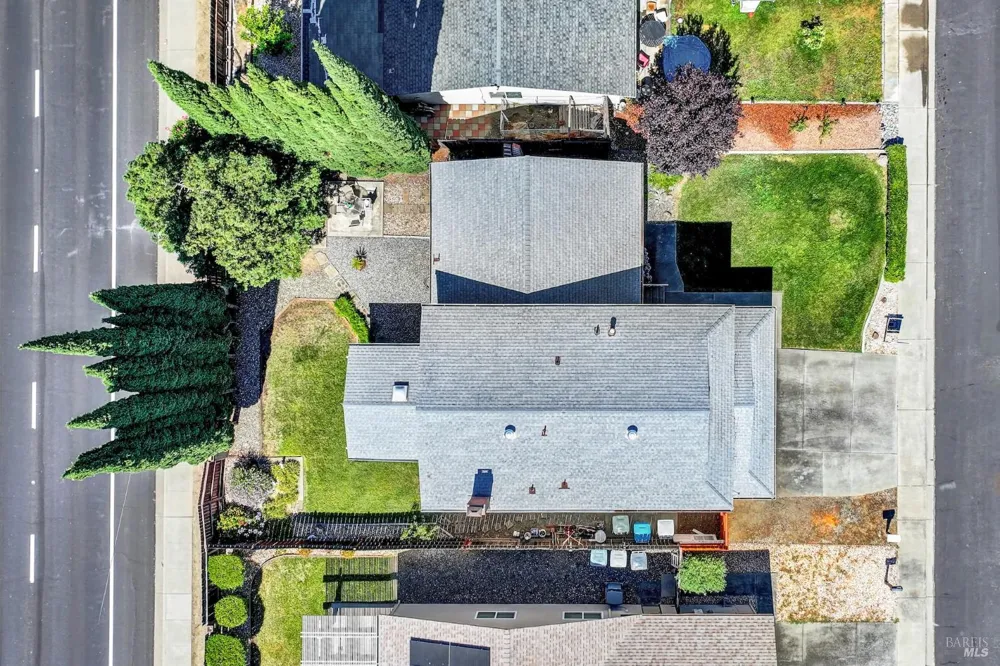 214 Gentry Circle Vacaville, CA 95687