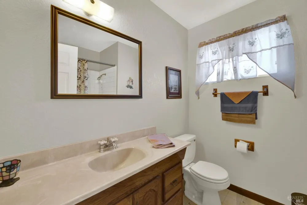 214 Gentry Circle Vacaville, CA 95687