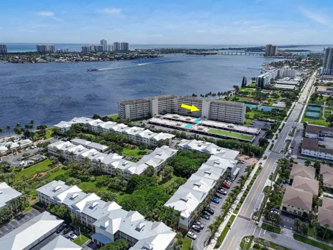 801 Lake Shore Drive #414
