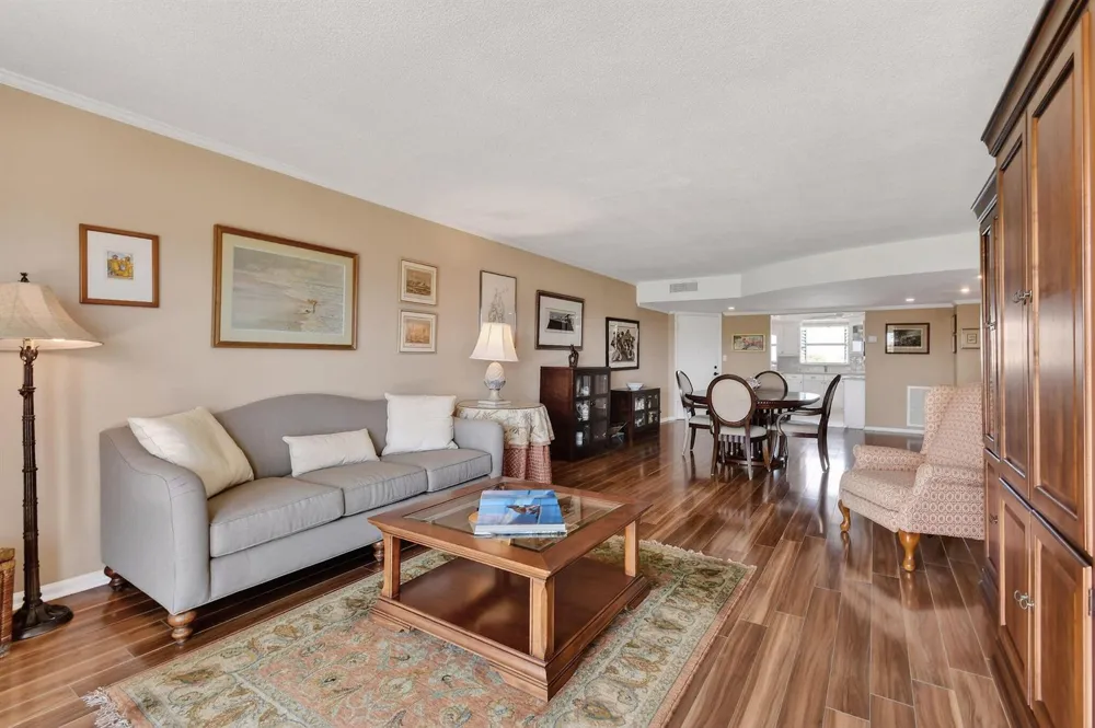 801 Lake Shore Drive #414 Lake Park, FL 33403