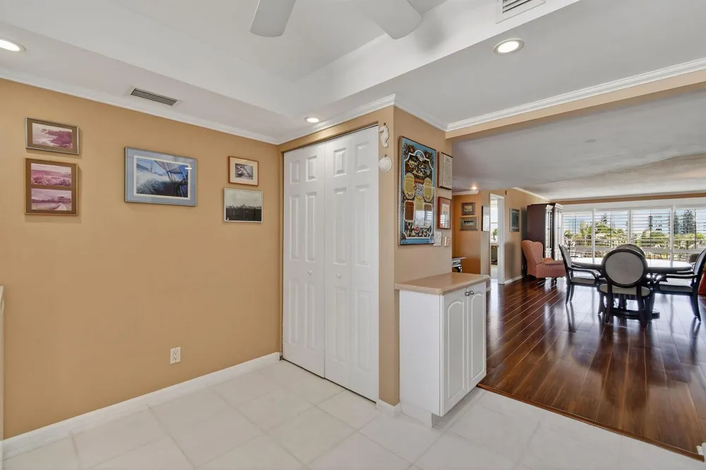 801 Lake Shore Drive #414 Lake Park, FL 33403