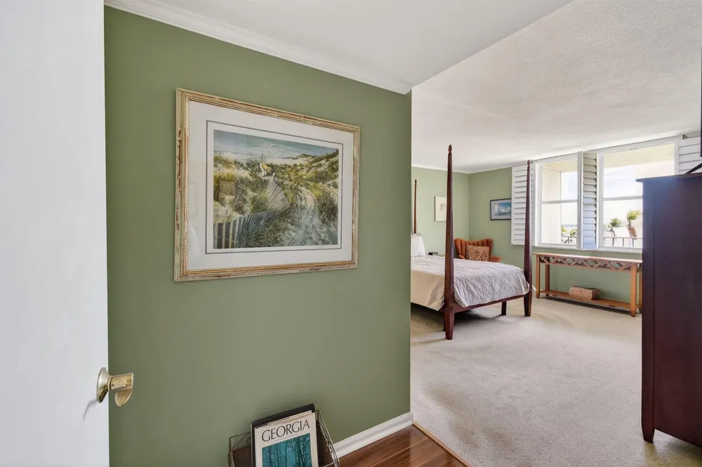 801 Lake Shore Drive #414 Lake Park, FL 33403