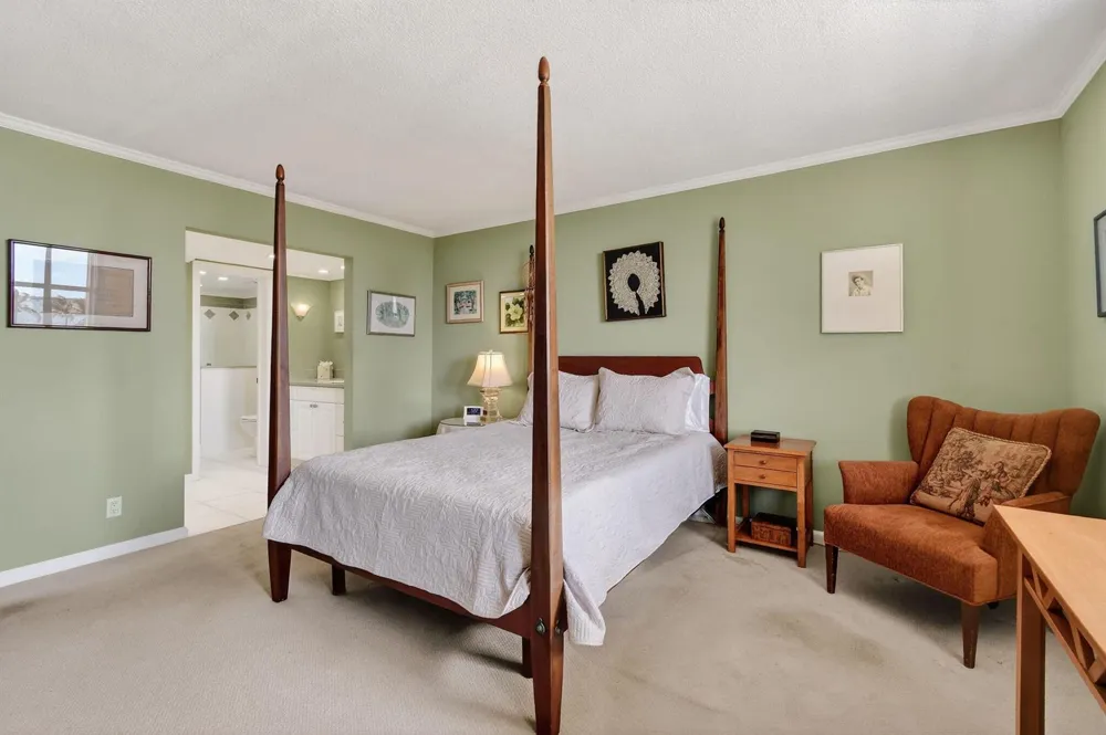 801 Lake Shore Drive #414 Lake Park, FL 33403