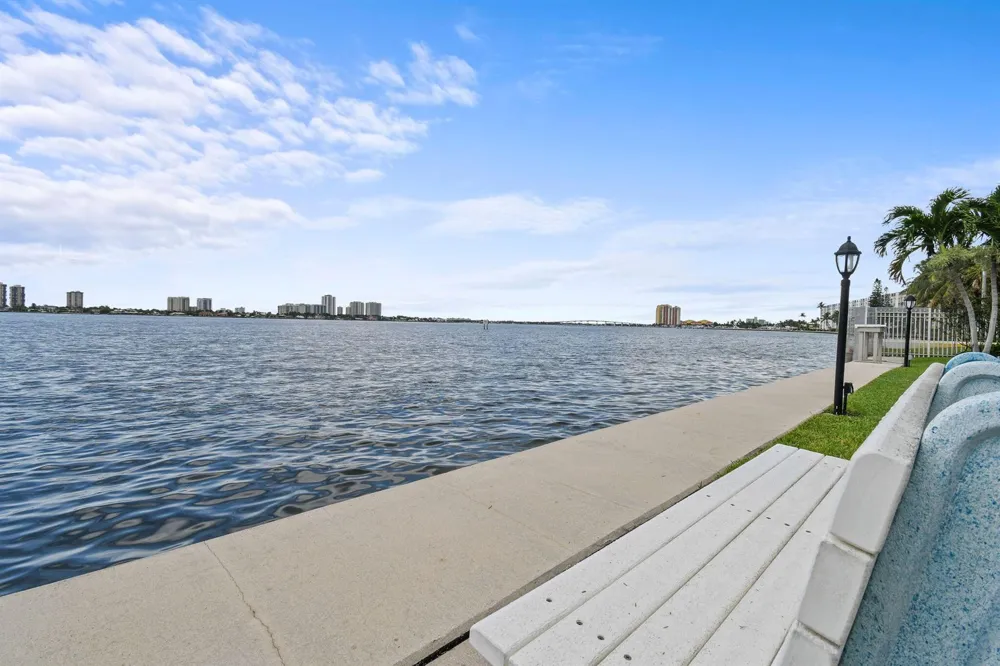 801 Lake Shore Drive #414 Lake Park, FL 33403