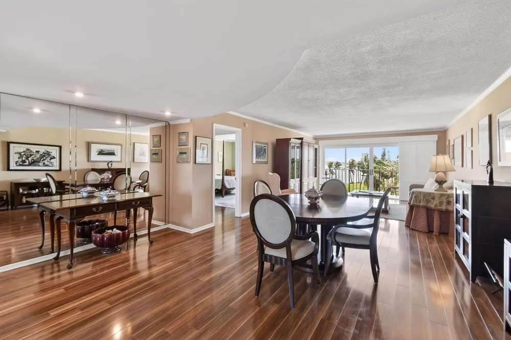 801 Lake Shore Drive #414 Lake Park, FL 33403