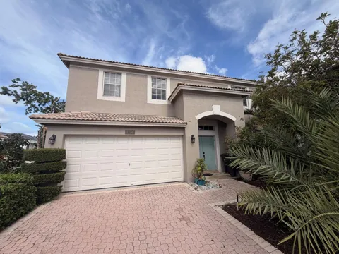 1226 Avondale Lane