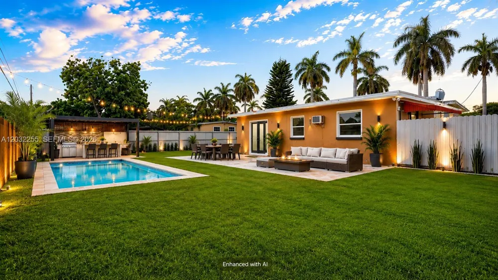 9840 SW 48th St Miami, FL 33165